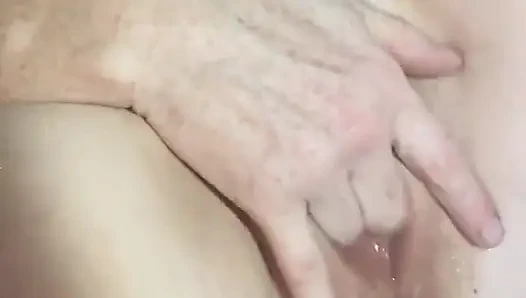 Pregnant & Horny Masterbating