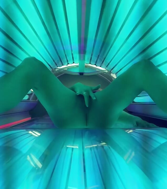 자위를 할 기회를 절대 놓치지 않아