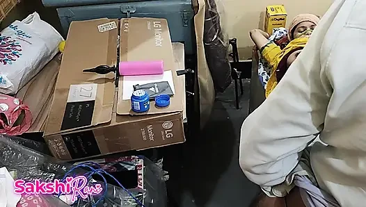 Kaamwaali Ki Thukayi секс полное видео, владелец магазина застукала она мастурбирует киску, индийская горничная трахается, секс-видео ммс хинди Talking