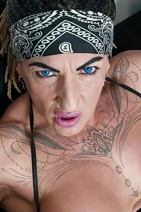 I Put on My Huge Pussy with My Vacuum Pump 5