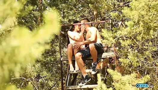 A Sweet Outdoor Getaway Date in a Treehouse and Passionate Kissing with His True Soulmate