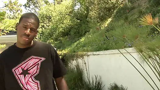 Victory Phoenix Fucks Black Cock With Her Mouth