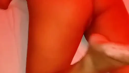 Yepyeni götüm ve kıllı amcığım amatör