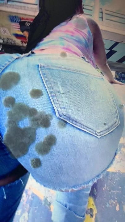 Amoraz Big Ass in Jeans Cum Tribute