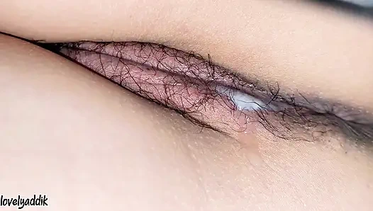 Asyalı amcık sızdırılıyor