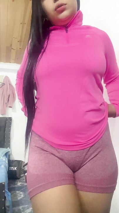 I'm very horny and I finger my pussy and ass.