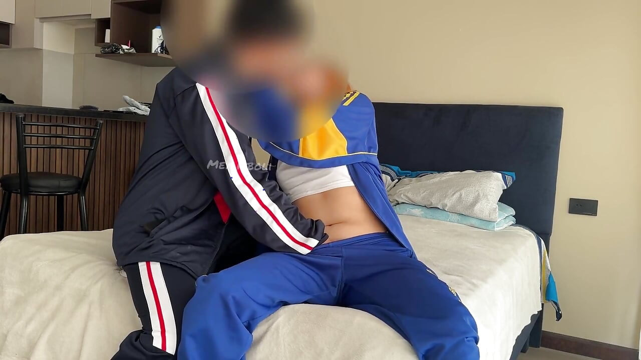 Christian College Student Learns to Suck Her Boyfriend and Does It Like a Professional Sucker