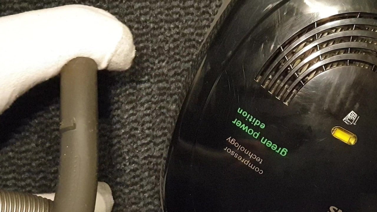 Vacuuming feet