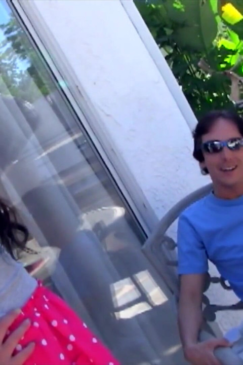 Tengere tiener houdt van papa's lul