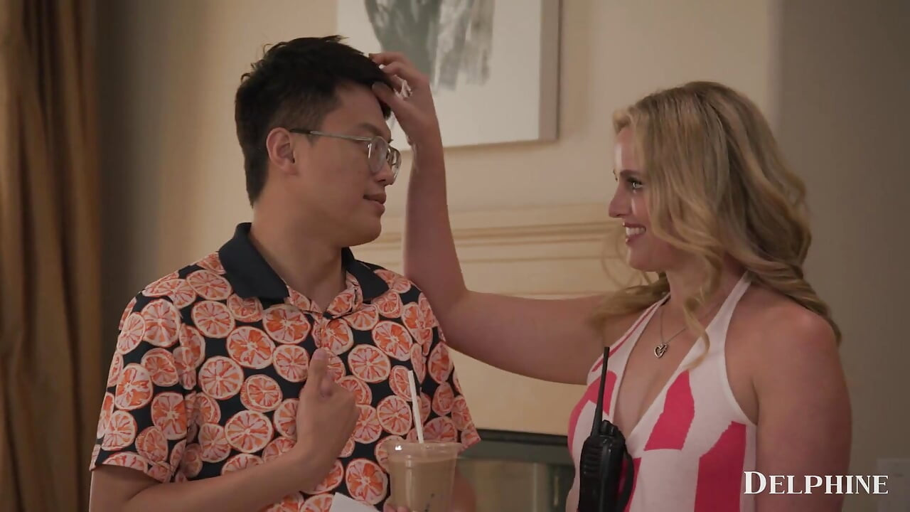 Behind the Scenes: the Assistant Director Loves People (ep1)