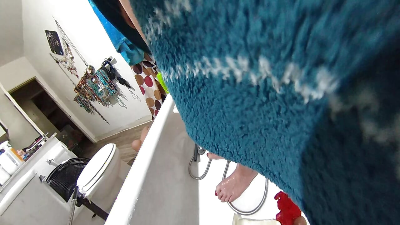 LizzyYum VR JULY 2026 bathing masturbation #57