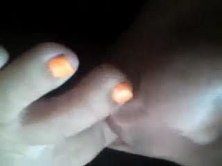 Samoocenie się pomarańczowymi palcami