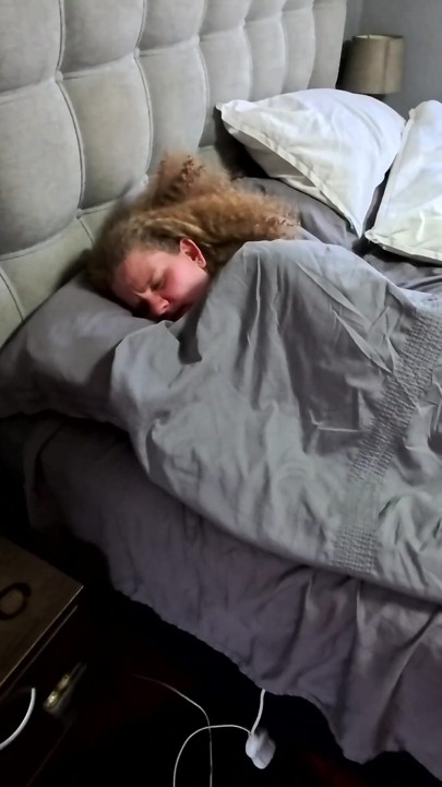 MILF Masturbating Early Morning After Waking up