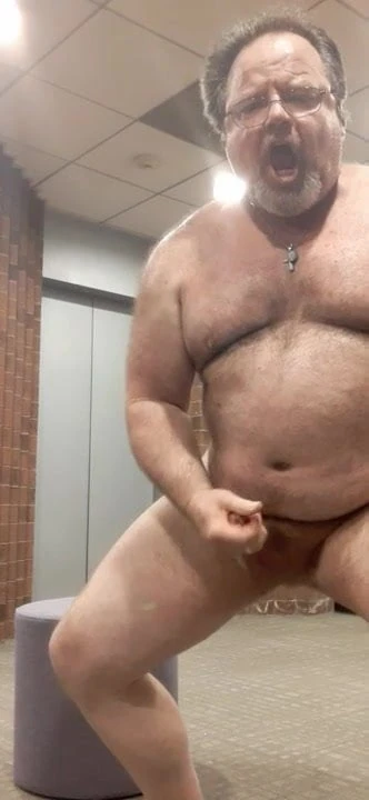 Step Daddyfuckpig Drew Elevator lobby cumshot