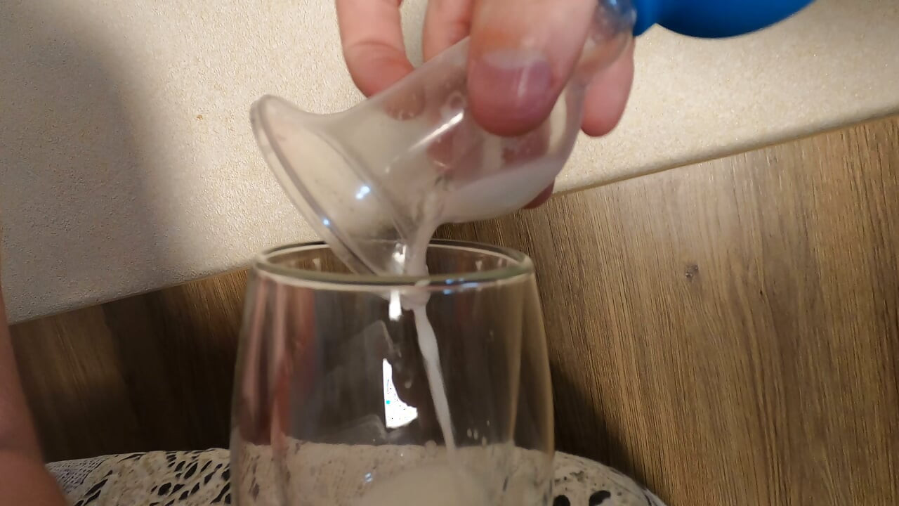 A Glass of Breast Milk for Me and a Pussy Full of Cum for My Lovely Wife