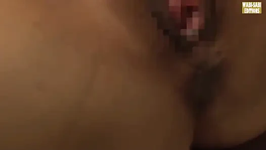 Жена в комплексе квартир поддается послеобеденной страсти, пока ее мужа нет дома, часть 4