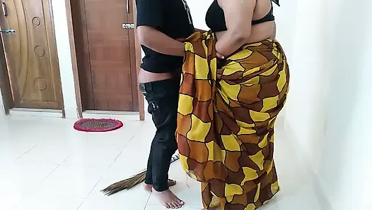 Pakistani Stepmom Fucked While Sweeping the House