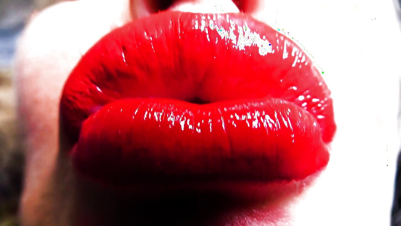 Mushy beija mesmerize