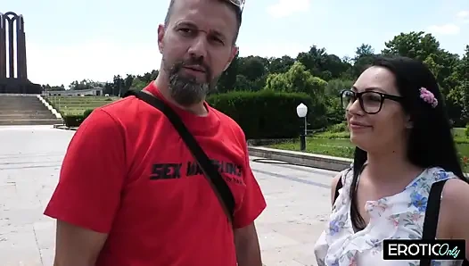 What German Housewives Do with Their Neighbors