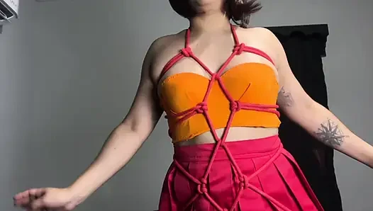 Velma memberi dirinya kesenangan sampai dia cums / Astarioth