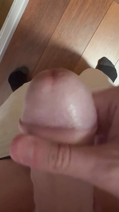 Vruća Sissy - Nevjerojatni Monstruozni Kurac TGirl