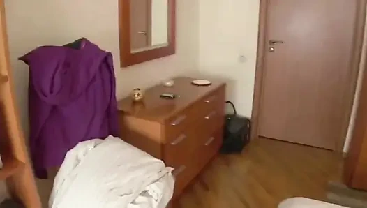 Adegan cewek hot rambut pirang dengan pantat bahenol ini lagi ngidam dientot habis-habisan sampai dicrot di dalam