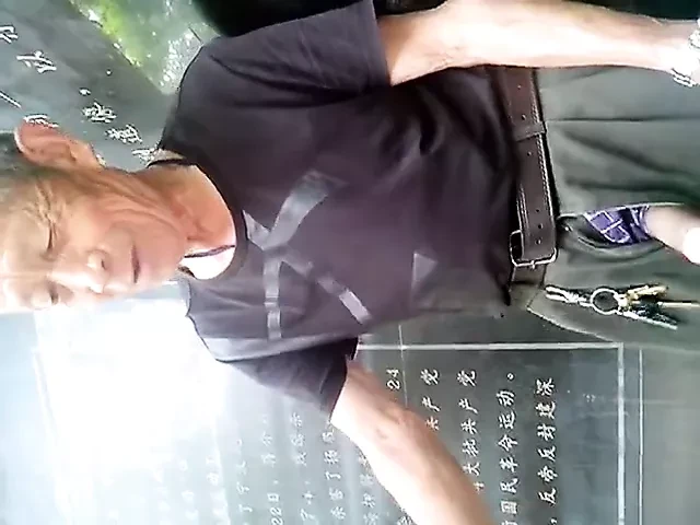 Chinese grandfather takes the sperm in his mouth