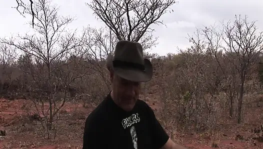 Kumda Gömülü Güzellik: Vahşi Açık Hava Fetiş Seks