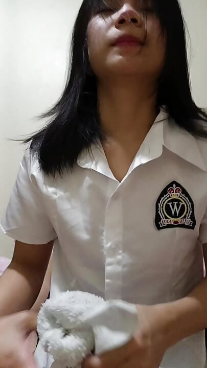 CAN'T WAIT! Stepsister Drops Her Bags And Demands Sex After School