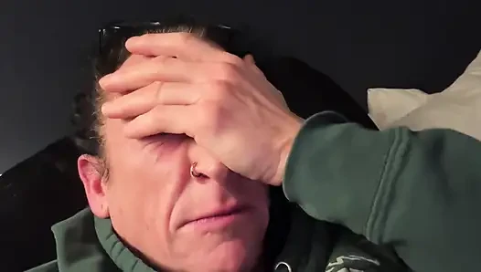 Kandys Bedtime Sneezing