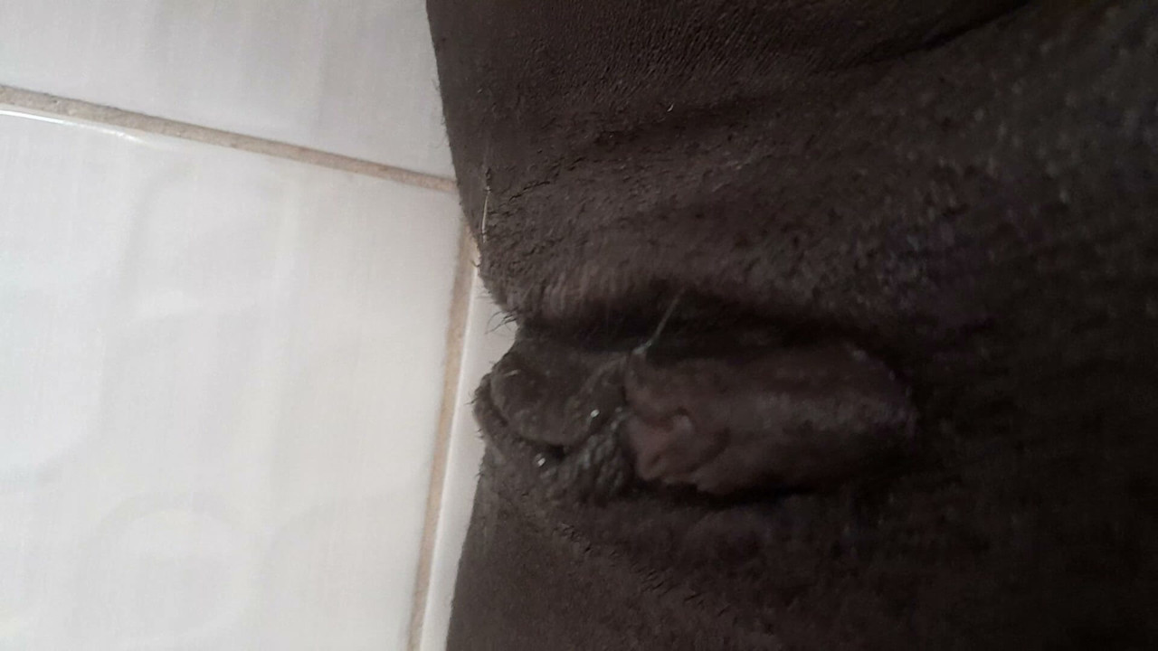 Hot Pussy dripping cum on ovulation day