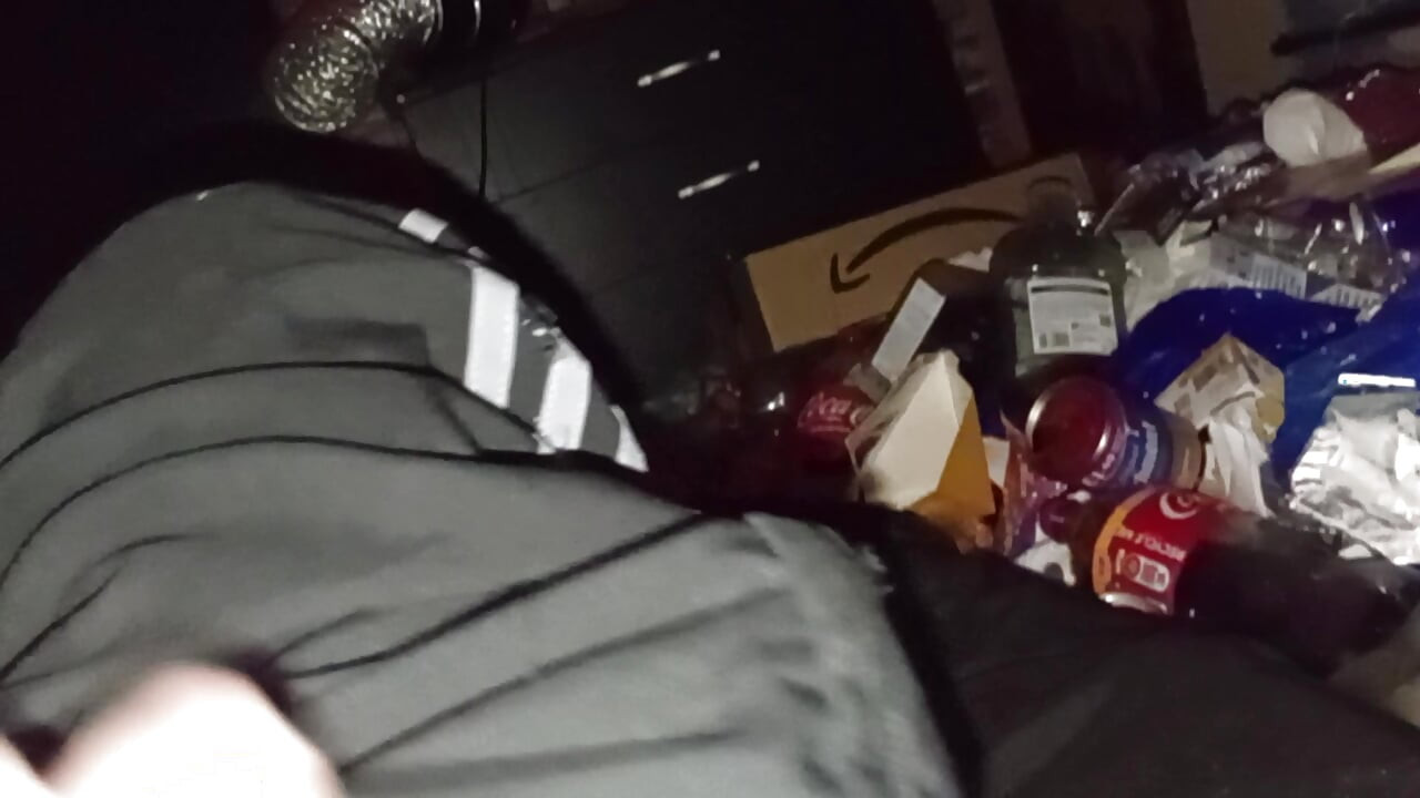 Boy Wanking Then Cumming