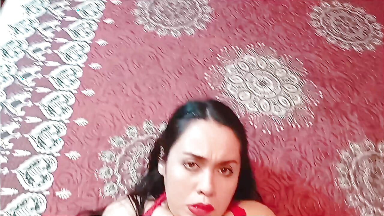 I fucked my stepmom while tidying up the room - POV