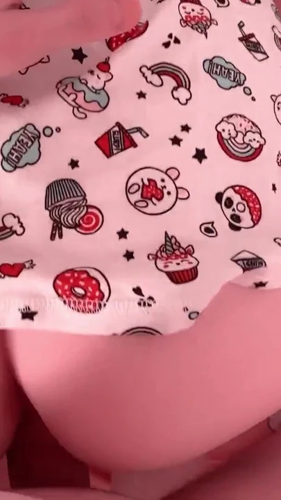 Momento épico de "Meia-irmã pediu uma massagem no pé e, em seguida, uma foda dura"