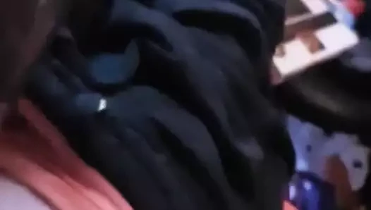 Bazı oyuncakları çük için kullanmak..