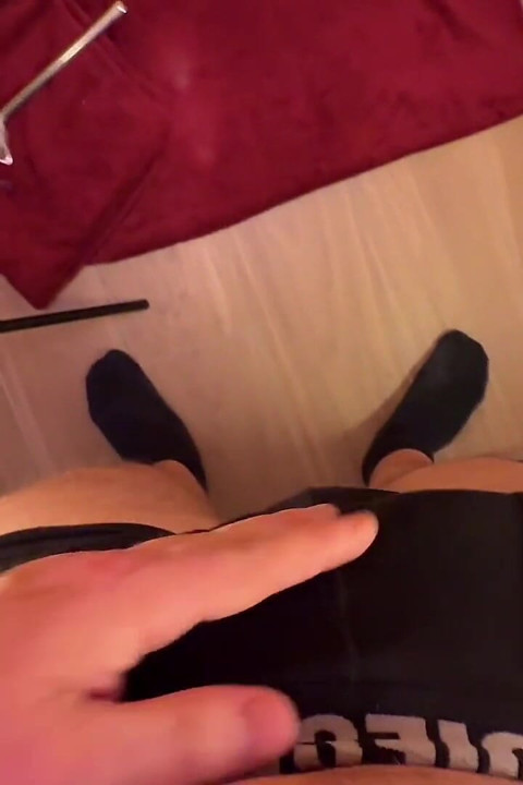 Last Load Before the Flight - Gloryhole Quickie