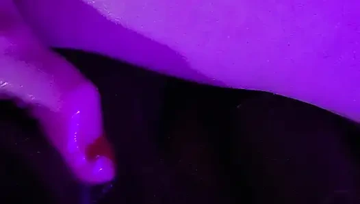 Двойной Дилдо Большого Черного Члена Со Спермой На Пальцах Ног В Конце!