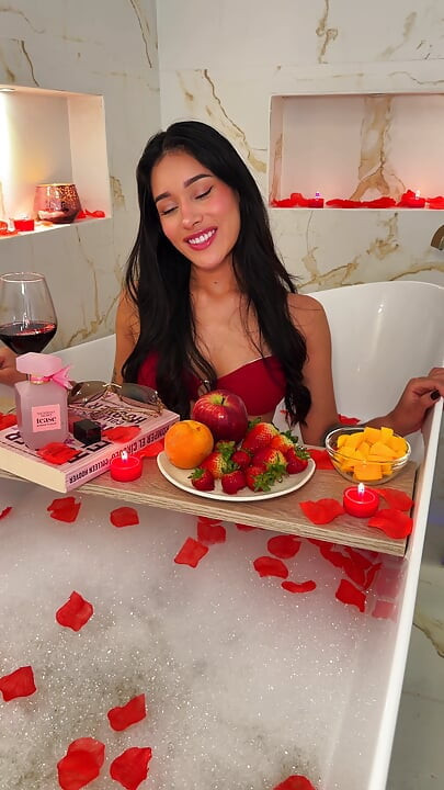 Come with Me to Have Sex on Valentine's Day!