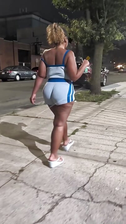Bow Legged Walk Thick Legs Tease Natural Fat Ass Puerto Rican Boricua Mami