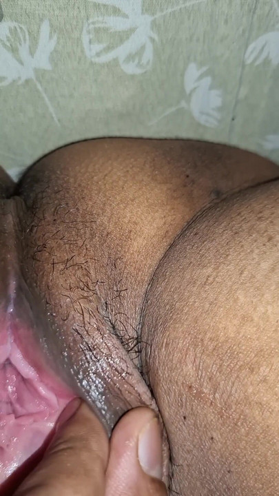 Bhabhi play with toys | Clip 1