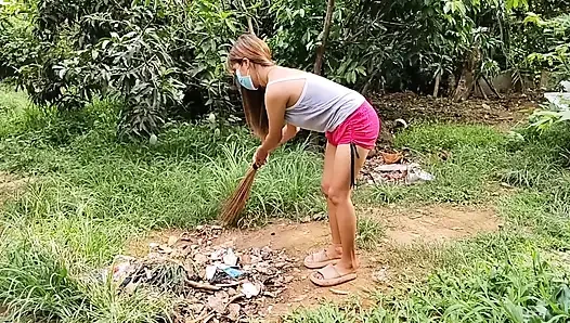 Asian housemaid seduce his old boss while her wife is not around