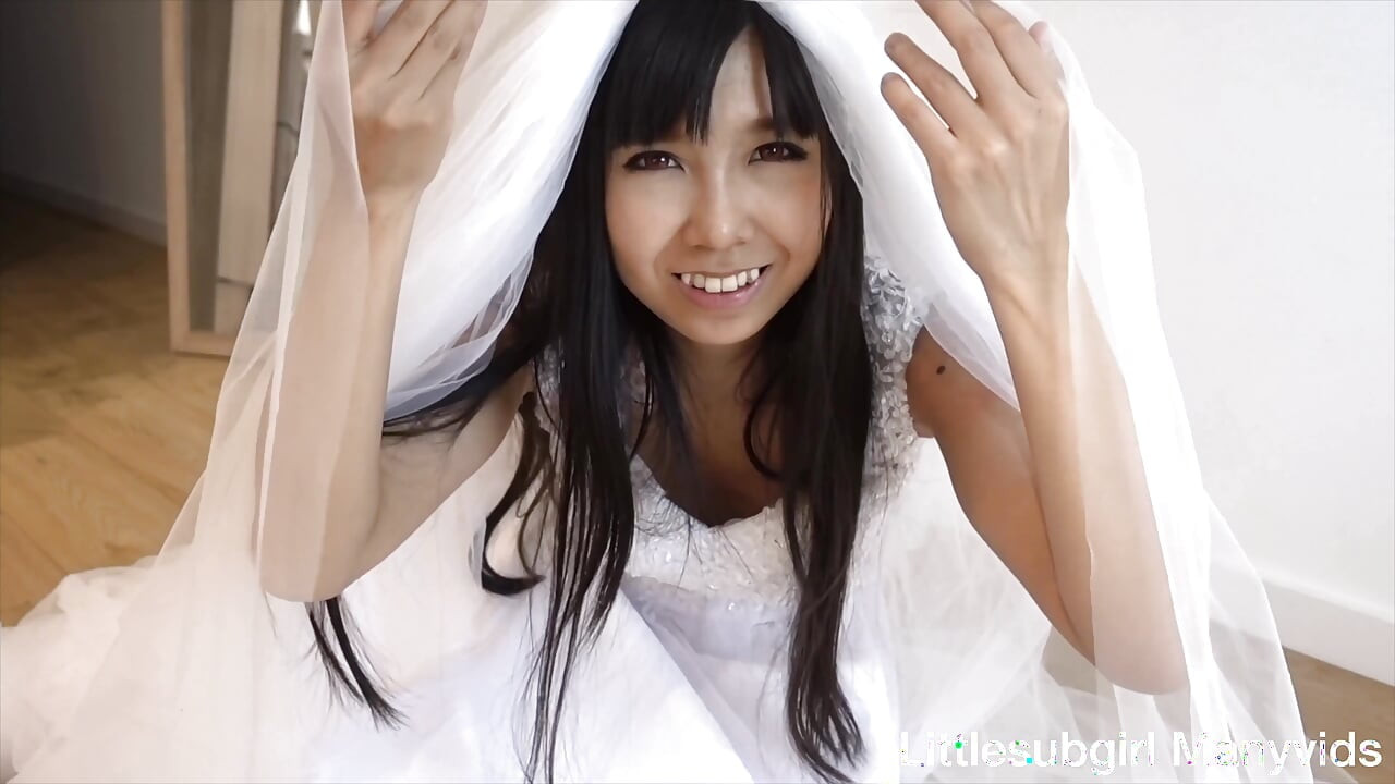 吸血鬼新娘被干并潮吹 - 4K