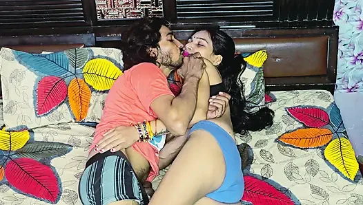 Mera dost five day se chudai karne ko bol rha thaa or chudai ke time par five minutes bhi nhi tika hindi audio sex
