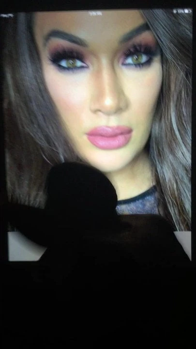 Nia Jax 5