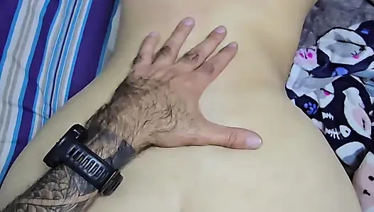 Teşhirciliği seviyoruz ve pencerede sikişmeye başladık