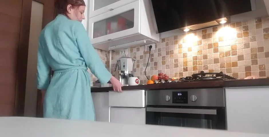 Günaydın, beni sikmek ister misin?