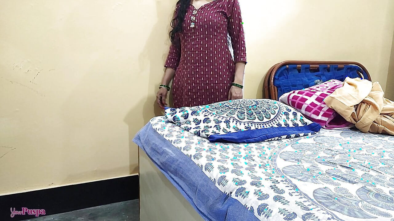 Stepsister changing cloth on rainy season Gate lock forget of Room Naughy steps came to caught with nudy pussy fuck