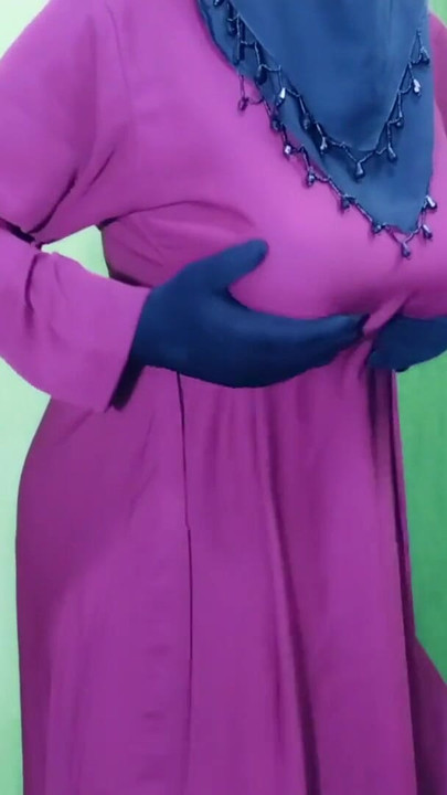 Thrilling moment from "Indian beautiful hijabi muslim couple thirsty for fuck"