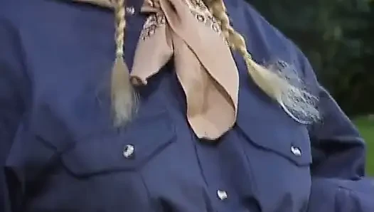Almanya'dan kız sayımları takma yarakla birlikte sikişmek için burada