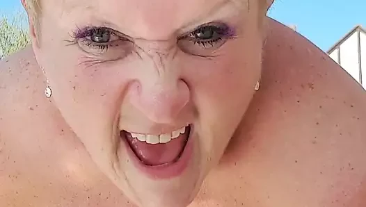 Do you want to see all of me? Here is a taster!